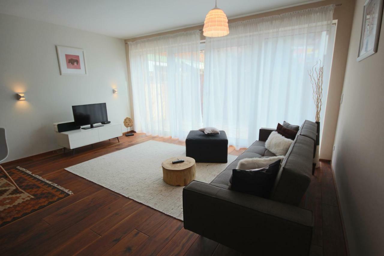 Apartment Lifestyle By